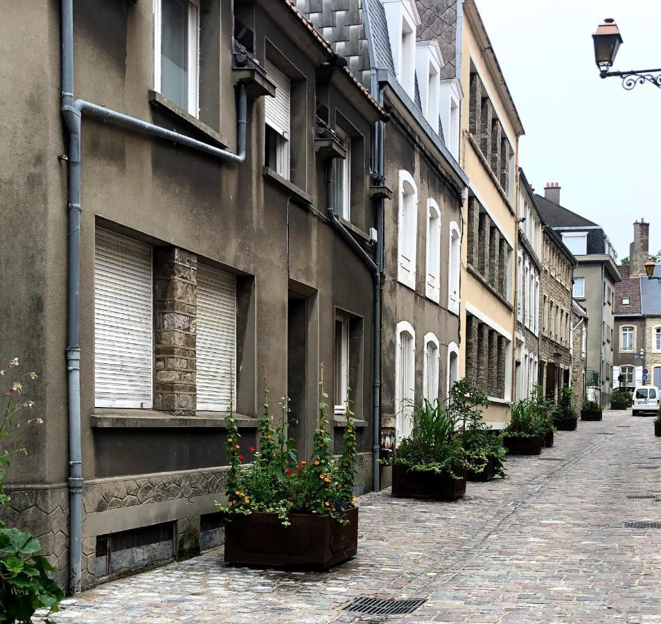 Studio 2 Pers En Vieille Ville Parking Gratuit - By La Source D'Orfee Boulogne-sur-Mer Luaran gambar